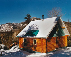 Maison en bois rond sur l'�le Verte
